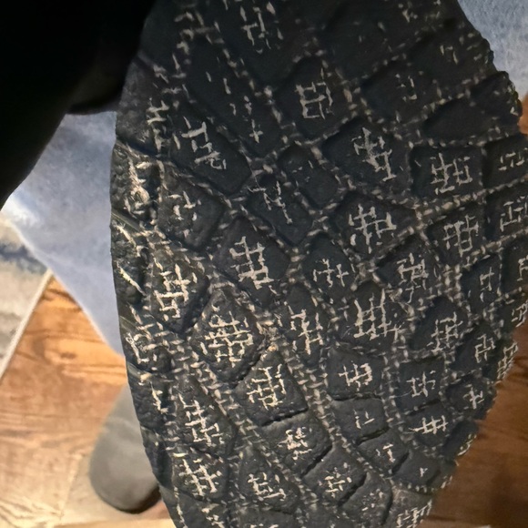 Born Black Heeled Boots - Picture 8 of 9